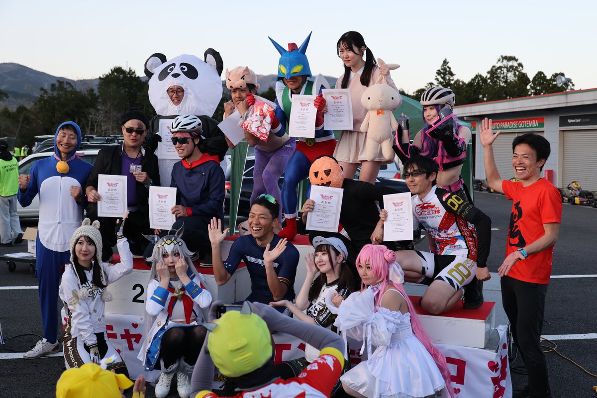 観月せっか tweet media