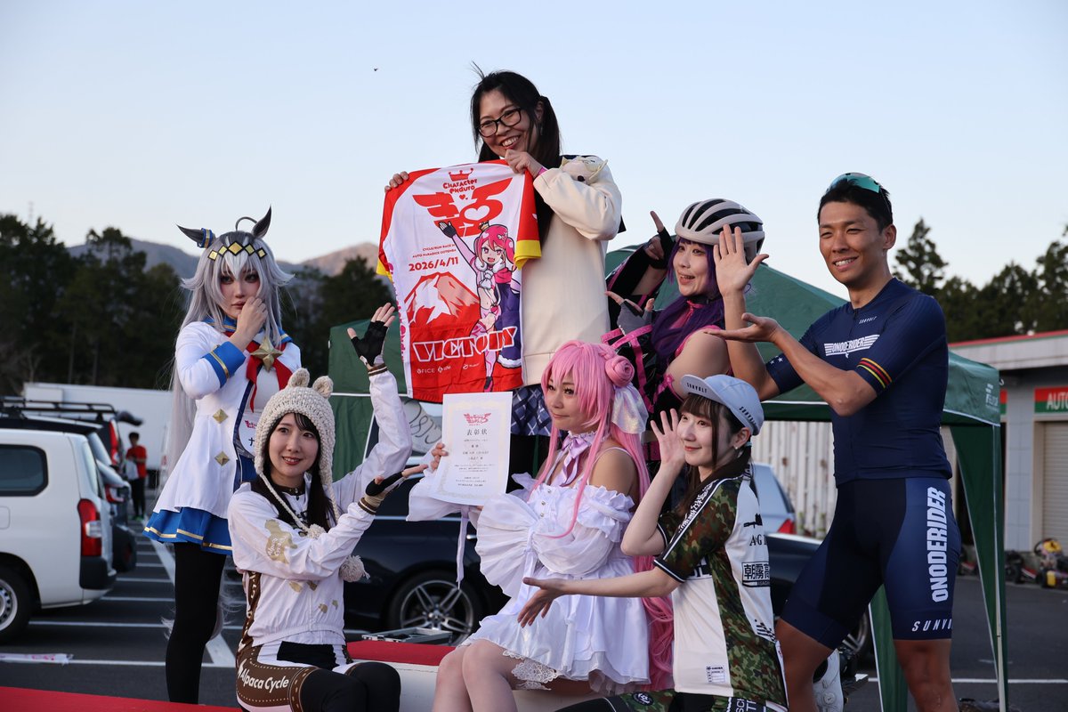 観月せっか tweet media