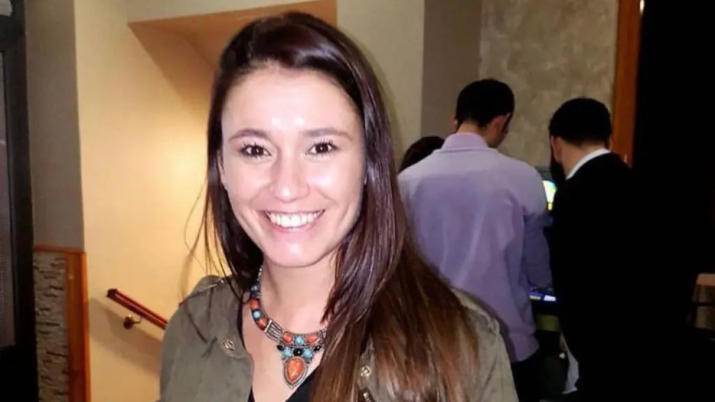 Alfonso_Egea's tweet image. El nuevo dueño de la casa en la que según la @guardiacivil fue asesinada #EstherLopez tardó 3 meses en descubrir la entrada a un zulo no registrado en la propiedad. Se abre mediante un sistema oculto con las mismas baldosas de terrazo del resto de la casa. Ya está precintado.