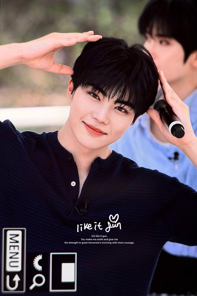 𝒍𝒊𝒌𝒆 𝒊𝒕 𝒈𝒖𝒏 🖤 tweet media