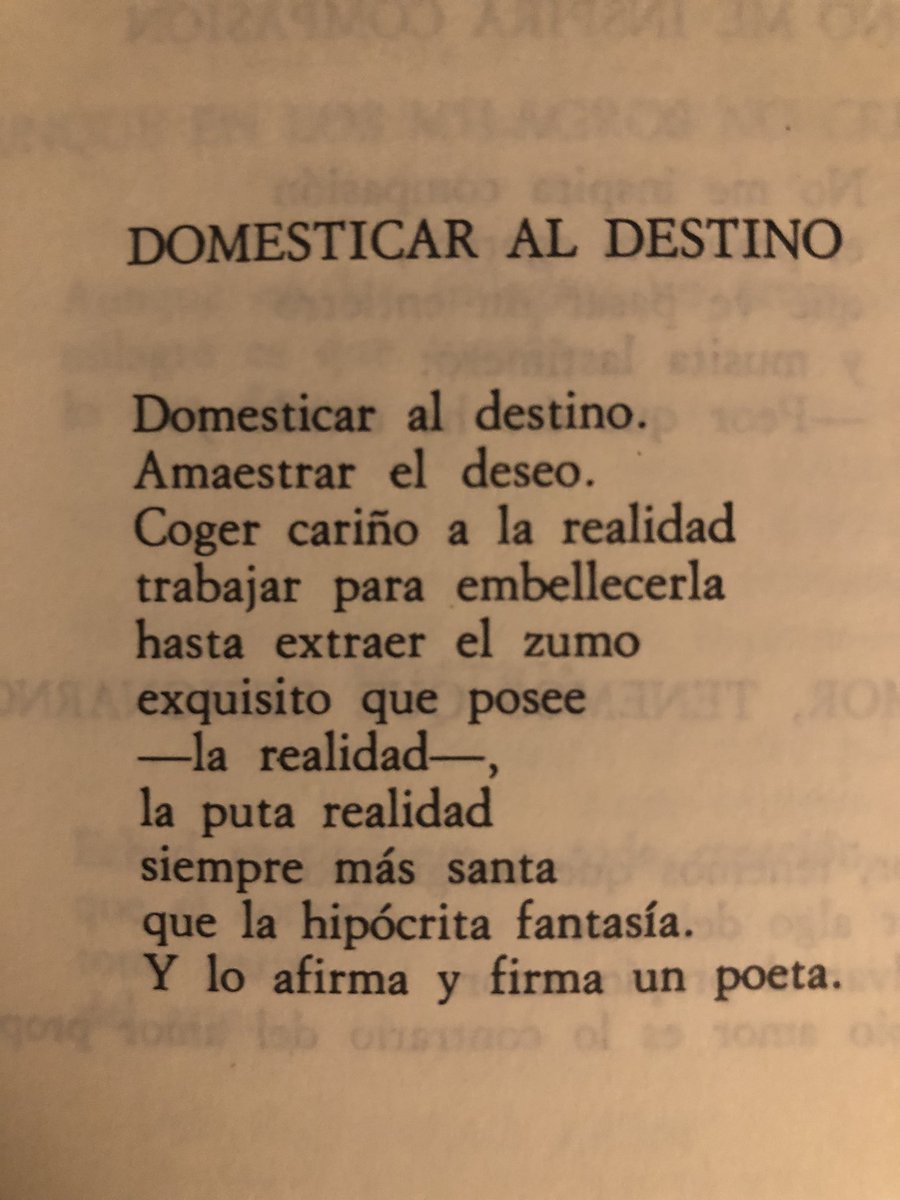 Poemas tweet media