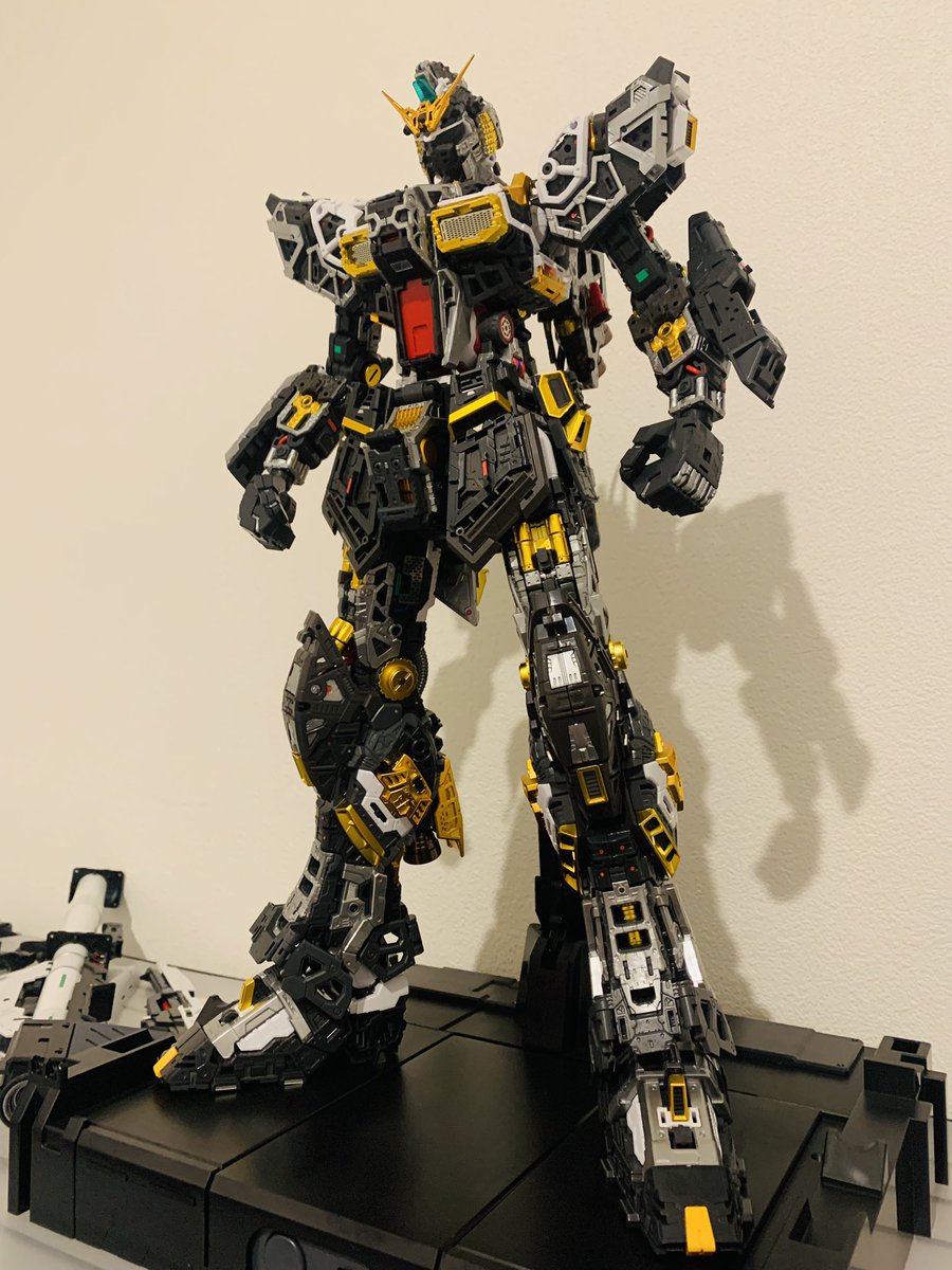 こーたにき tweet media