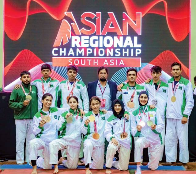 The_Nation's tweet image. Pakistan athletes dominate South Asian Ju-Jitsu with unprecedented duo sweep
nation.com.pk/13-Apr-2026/pa…
#Pakistán #athletes