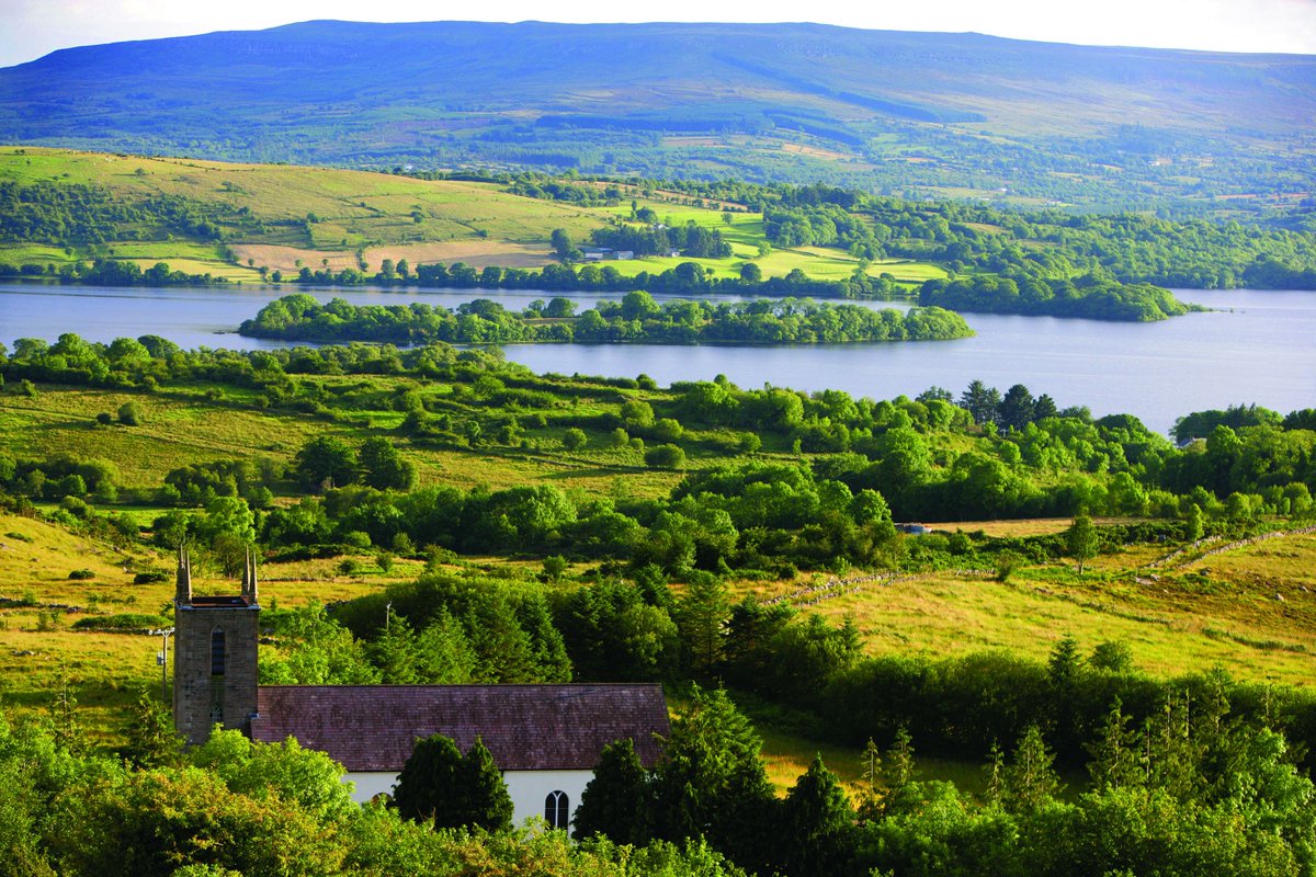 lorraineelizab6's tweet image. 13 April: The sons of Tairchar of Loch Mac n-Én/Lough MacNean, Co. #Cavan, #Fermanagh &amp;amp; #Leitrim. 12 islands in Upper &amp;amp; Lower lough, &amp;amp; 2 crannogs (man-made islands. 1 in each lough). Perfect for hermit monks! Lots of flint tools found on Cushrush island! 📷© @TourismIreland