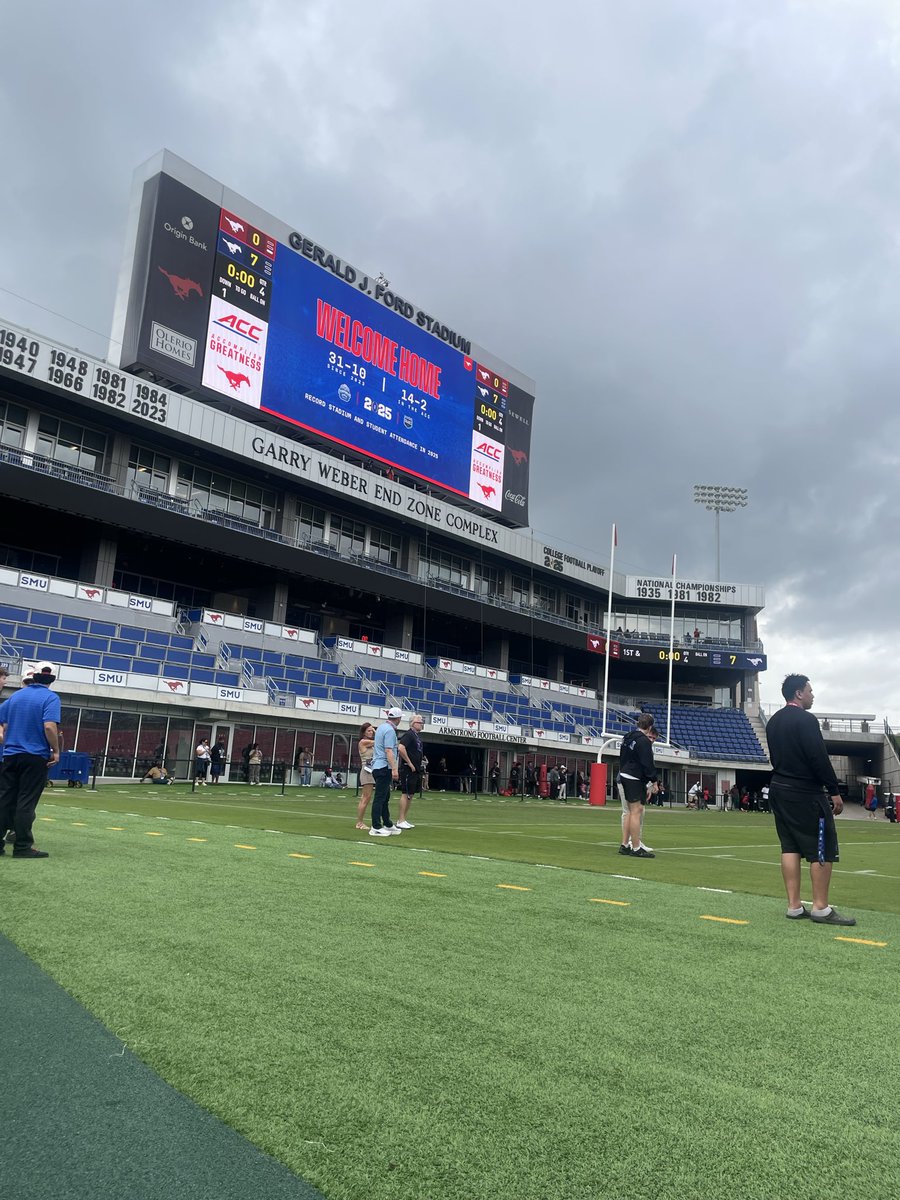 TrendonTurner's tweet photo. SMU visit https://t.co/B93RP1Cm4K