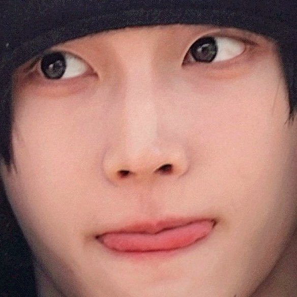 삔삔🐰🎀 tweet media