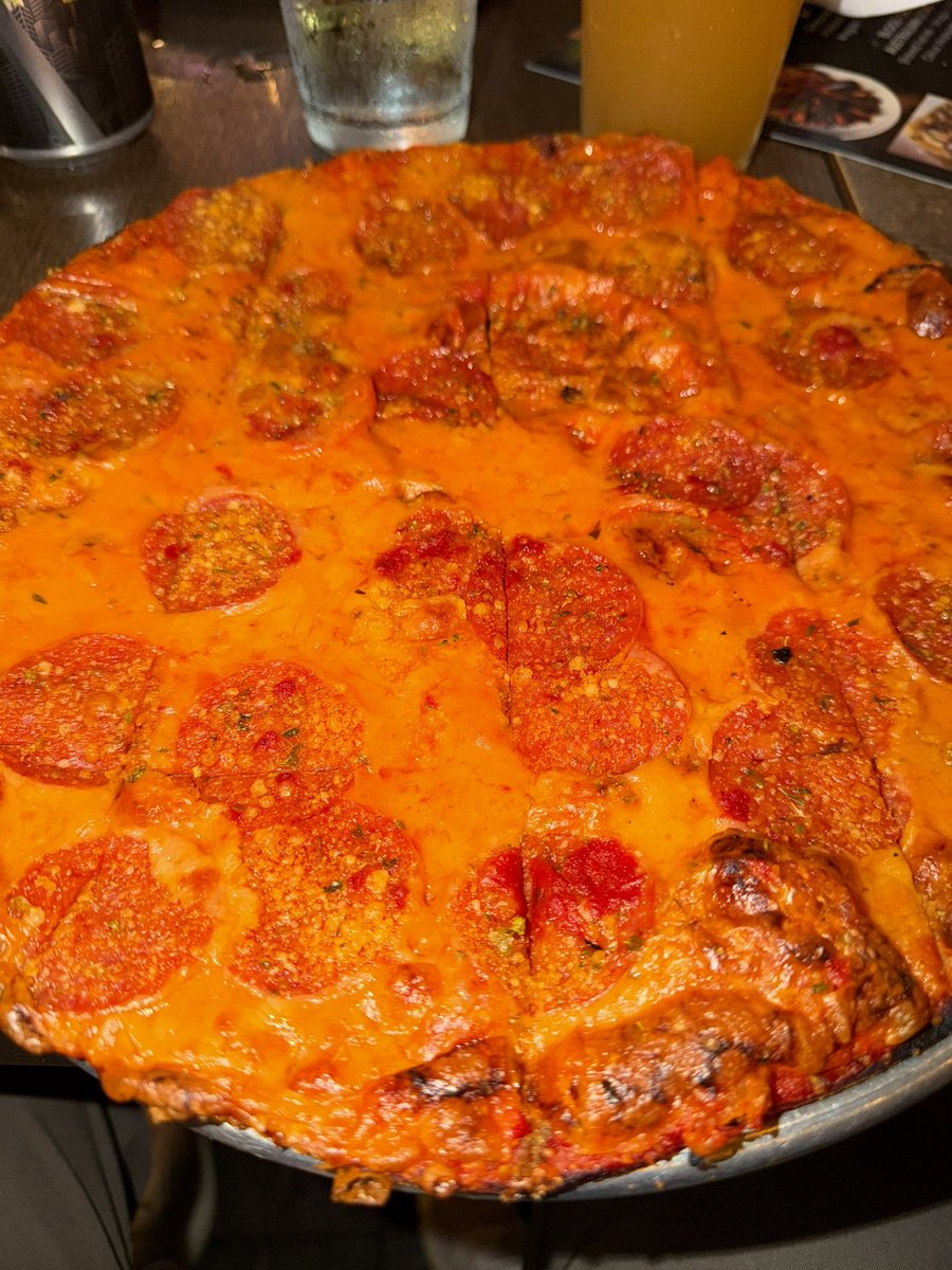 Carter Gold tweet media