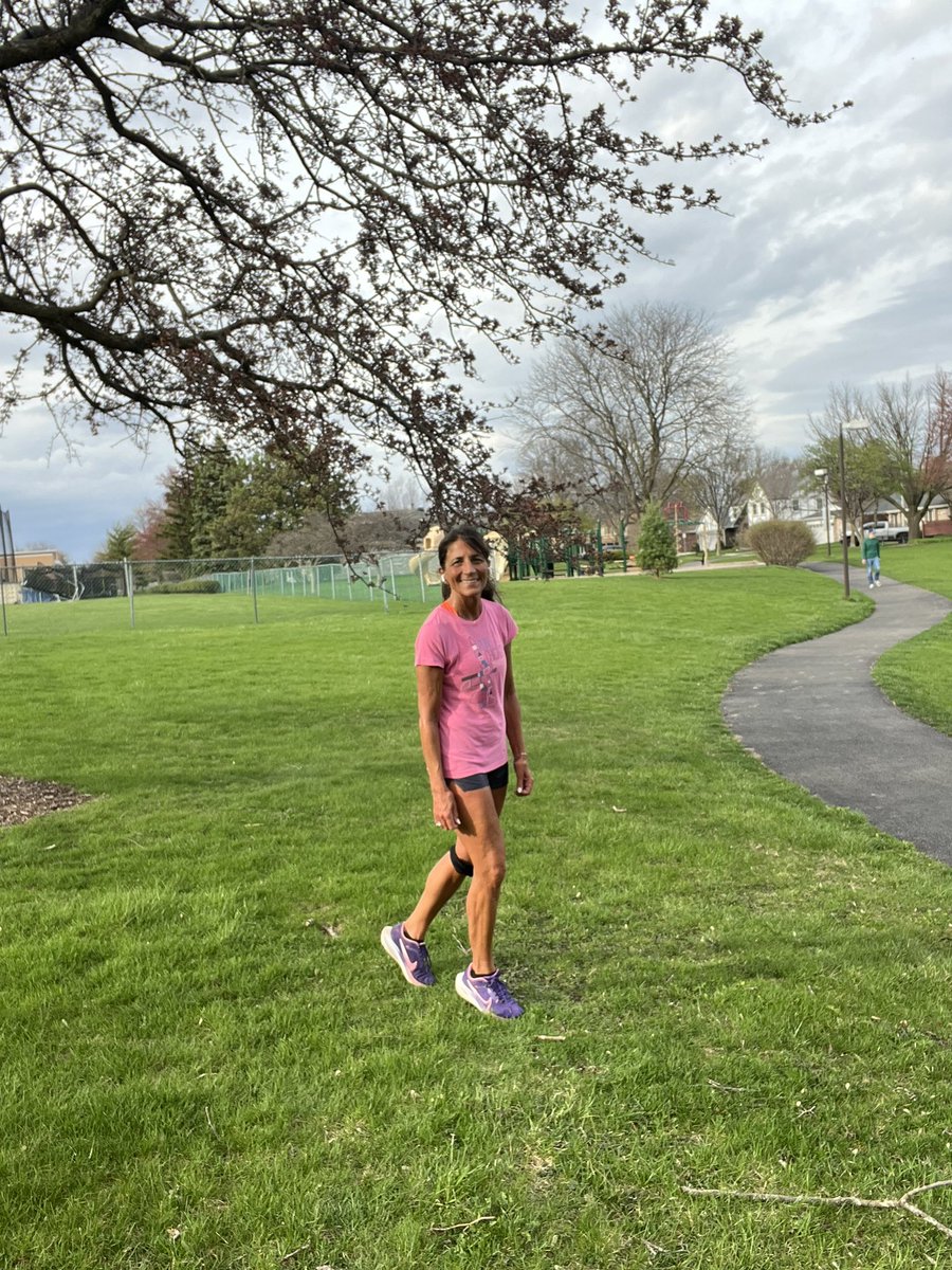 mediagurlruns's tweet image. The best end to a wonderful weekend! 🙏🏼🌷🌸🌺🏃🏻‍♀️#run #runner #running #6miler