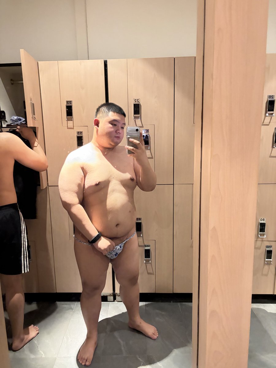 chubbycrazyover's tweet photo. Songkran 🥵❤️‍🔥 🇹🇭

Wanna touch me ? 👀 https://t.co/UVUKF7xTyc
