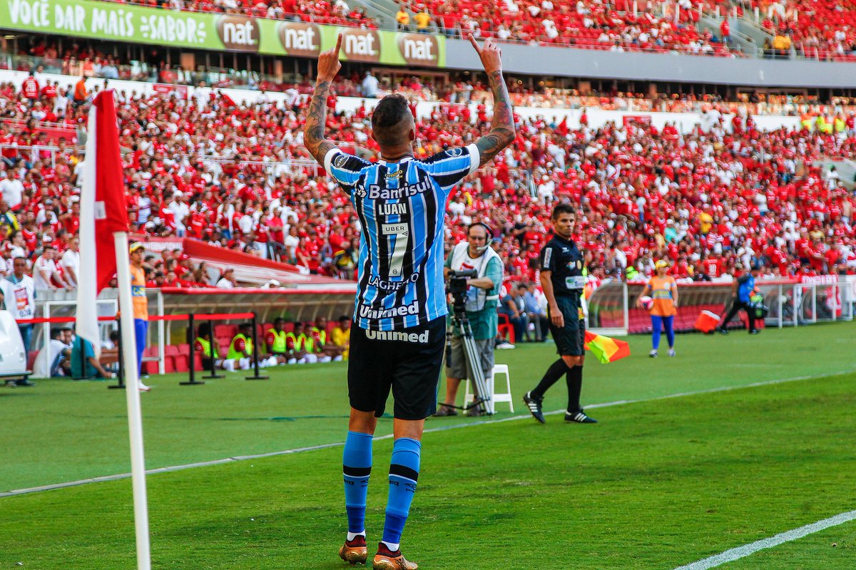 Noite de Copa tweet media