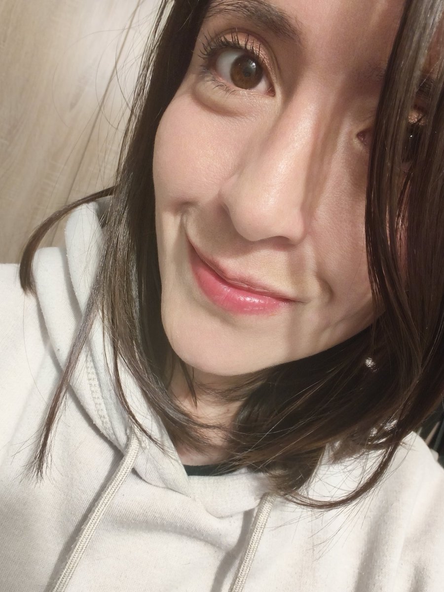 𝐑𝐞𝐝 𝐅𝐥𝐚𝐤 ♡ tweet media