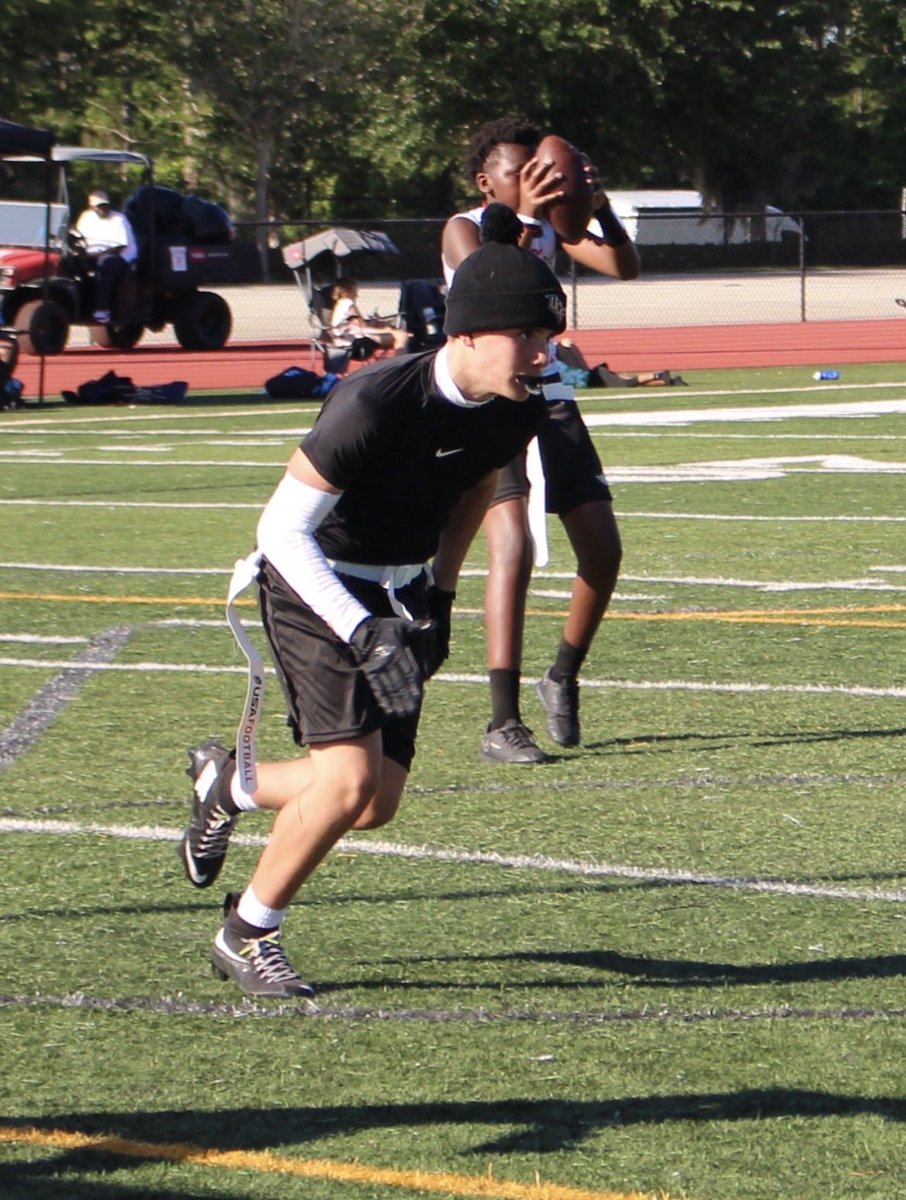 chase_gencel's tweet photo. A few photos from @bnasportsorg flag today playing up in the high school division💪‼️#practice in the #offseason 

@TCHSFB
@CoachBarrettx2
@TBreitenstein2 https://t.co/17padLDsUp