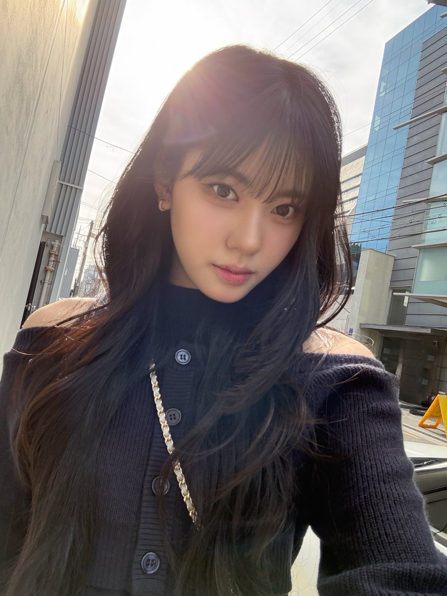 볼 tweet media