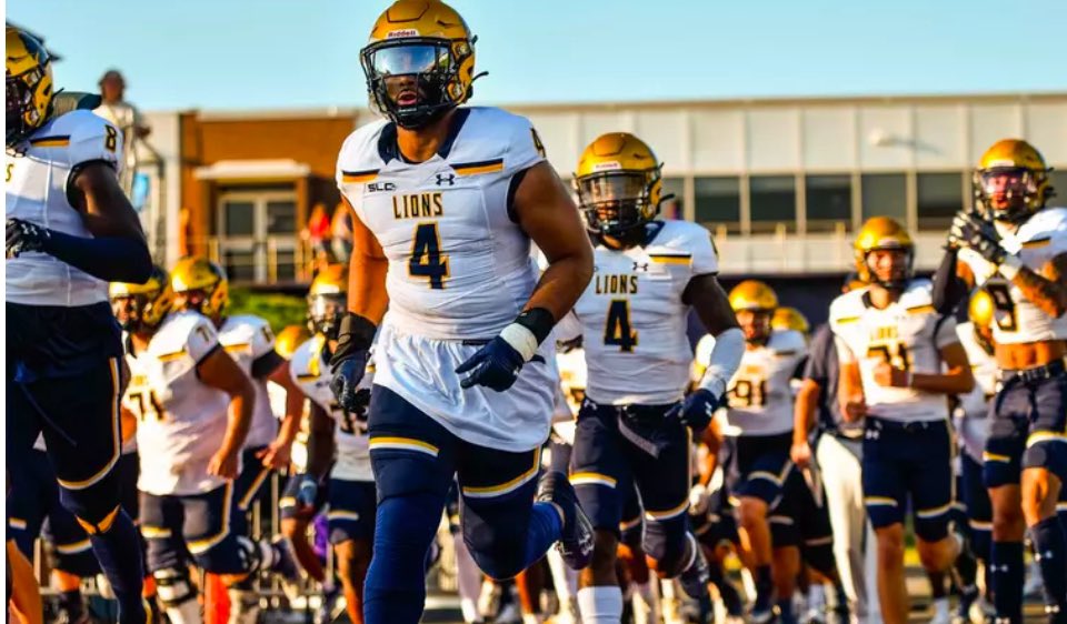 Texas A&amp;M Commerce offered !! 

<a href="/CoachC_Osunde/">C.O.365 Training</a> <a href="/CoachJ_O/">Coach J.O.</a>