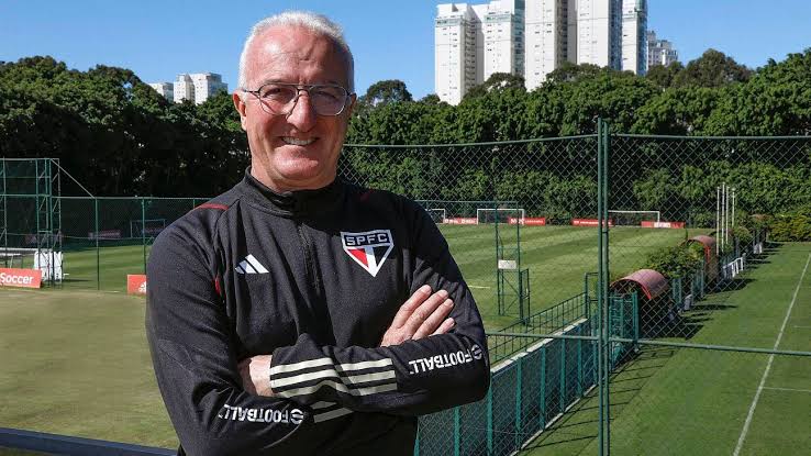 São Paulo Campeão de Tudo 🏆🇾🇪 tweet media