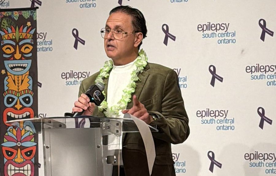 RudyCuzzetto's tweet photo. Had a great night yesterday at Aloha Vegas at the @oasisconvention Centre in #Lakeview, all to support the incredible work of @EpilepsySCO, providing vital programs, education, and support to individuals and families living with epilepsy. #MississaugaLakeshore #OntarioSpirit 🏖️🎰 https://t.co/fK824oDAxc