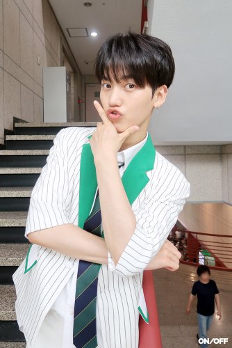 내가 사랑했던 파란머리 승준이와 컴플리트 승준이♥️ #온앤오프 #이승준 #승준 #뜬듀니 💙♥️💙♥️