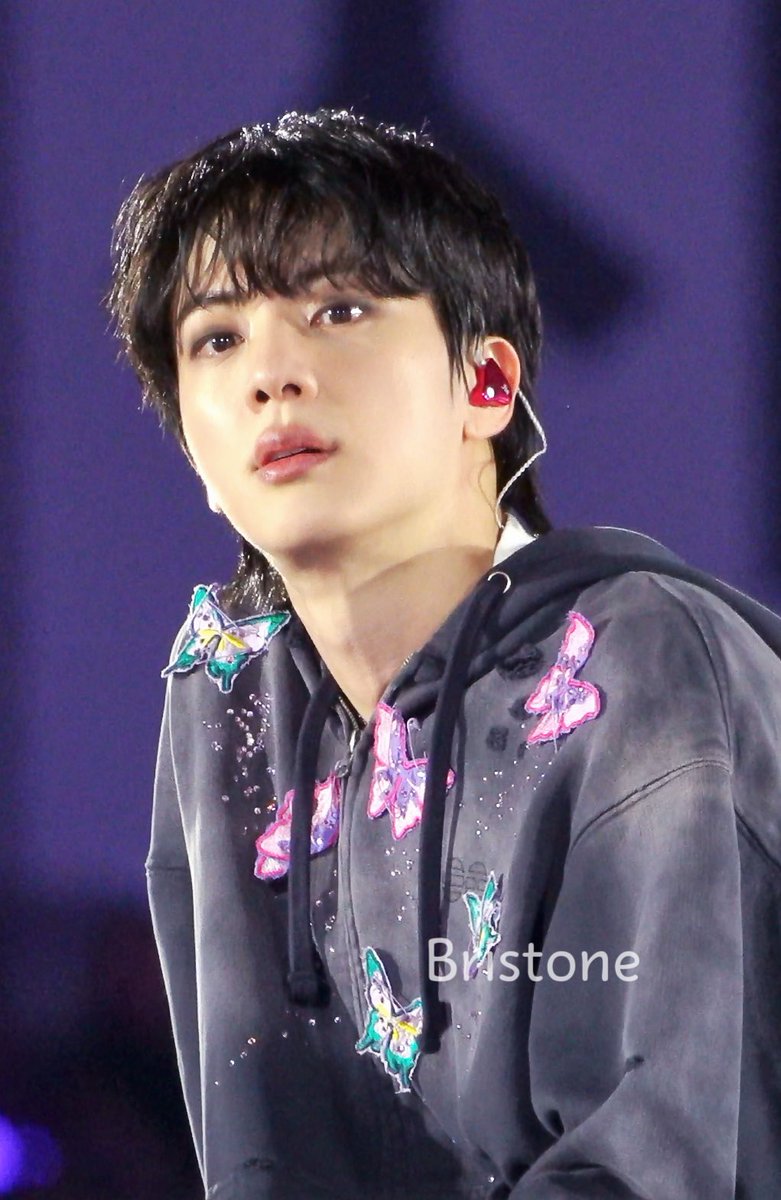 Bristonecc's tweet photo. My precious baby

#방탄소년단진 #김석진 #석진 #진 #BTSJIN #JIN 
#BTS_ARIRANG #BTS_WORLDTOUR_ARIRANG https://t.co/uZ4KX7rJQC