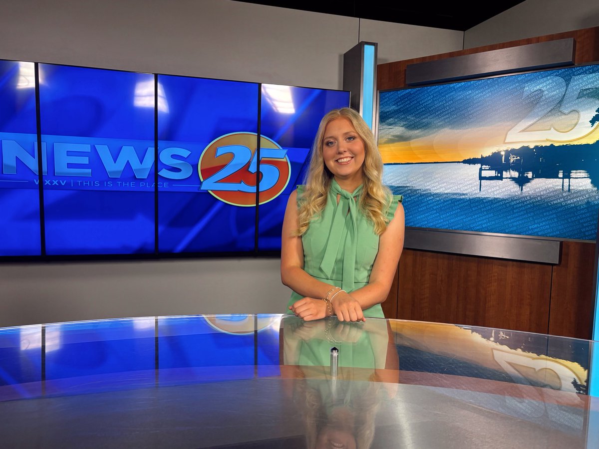 Elizabeth Keen tweet media