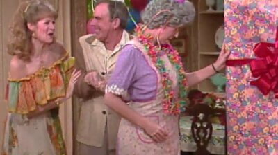 durandurantulsa's tweet image. Now showing on @durandurantulsa's Television 📺 Showcase...Mama's Family: Mama's Birthday (1984) on classic DVD 📀! #tv #television #comedy #sitcom #mamasfamily #mamasbirthday #vickilawrence #kenberry #ripkenberry #DorothyLyman #ericbrown #karinargoud #RueMcClanahan...
