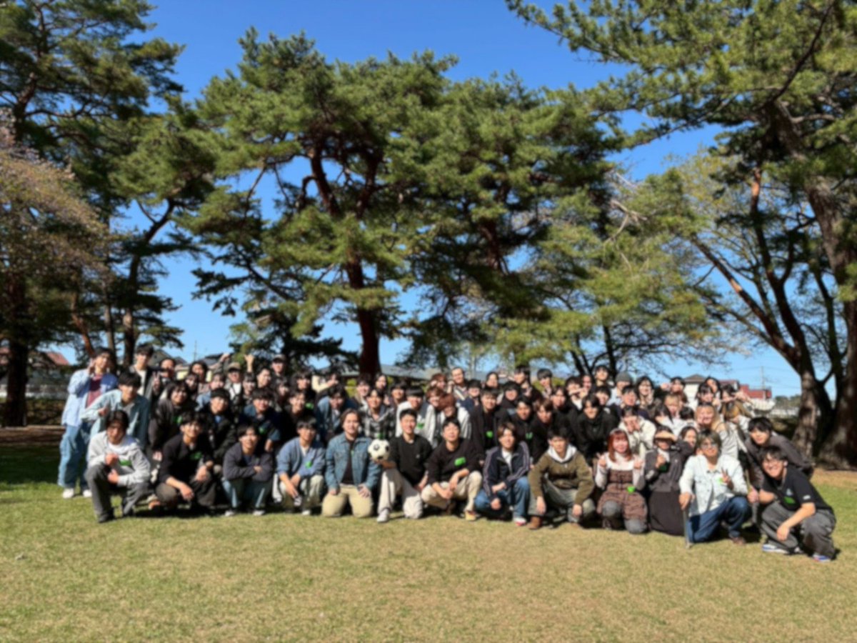 fronken_fr's tweet photo. 4/12 (日)に敷島公園キャンパス場にて桜が舞う中、新歓BBQを行いました🌸🍽️
たくさんの新入生が参加し、たくさんの交流が生まれました😆
ご参加いただいた皆様ありがとうございました🙌🔥

まだまだ新歓イベント盛りだくさんなので皆様是非ご参加ください✨

#群馬大学 #FR音研 #春から群大 https://t.co/gv4Vpw1Uv3