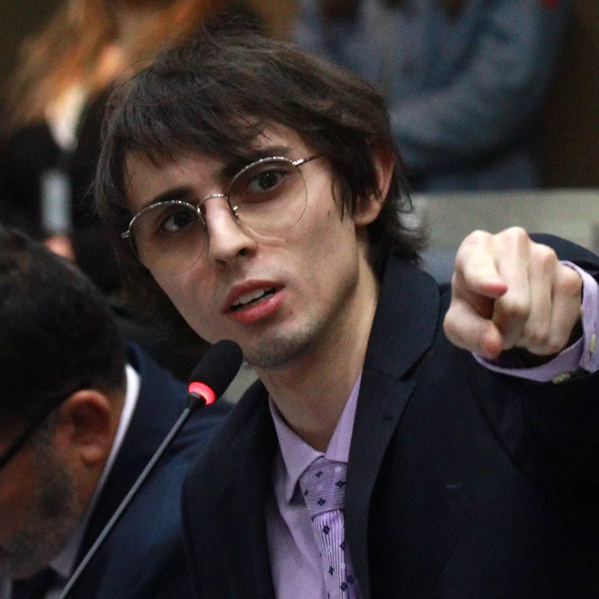 République tweet media