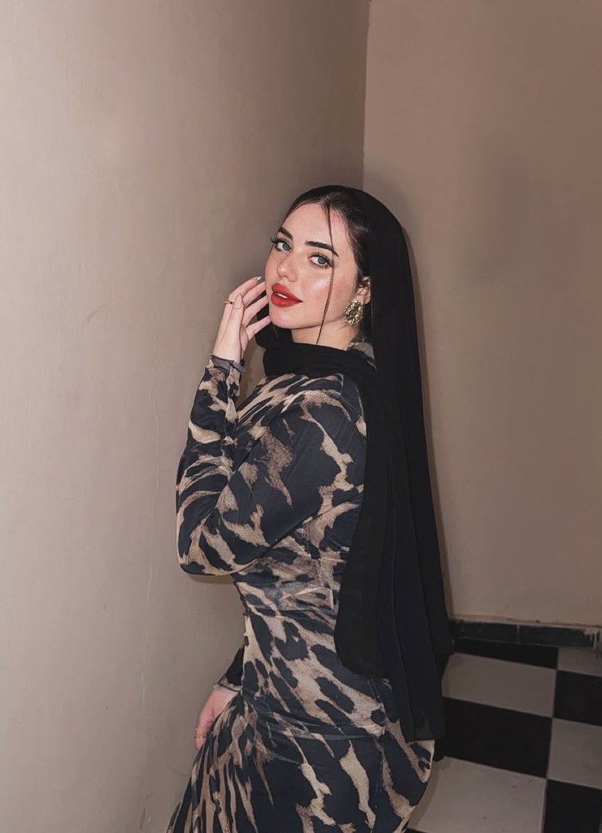 زينب علي tweet media