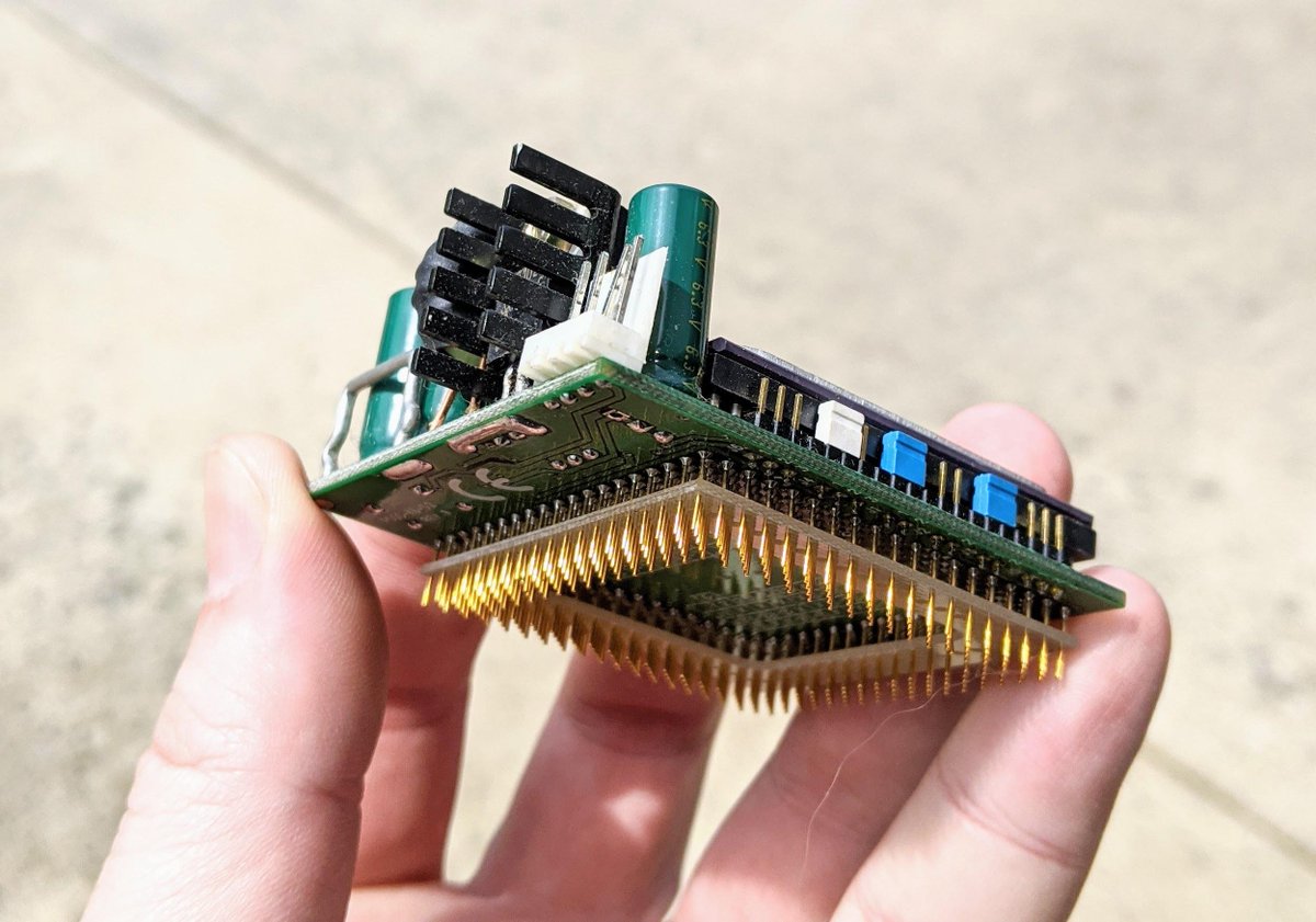 RossRadio tweet media