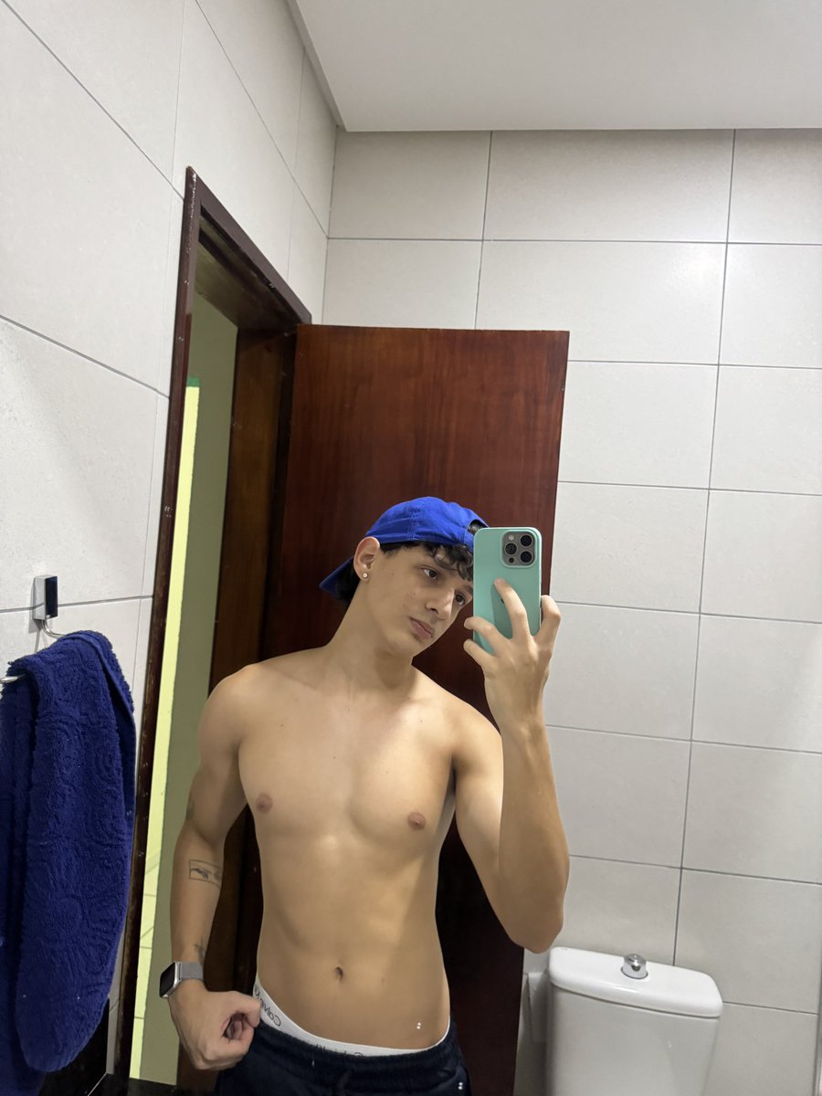 DUA LIPE tweet media