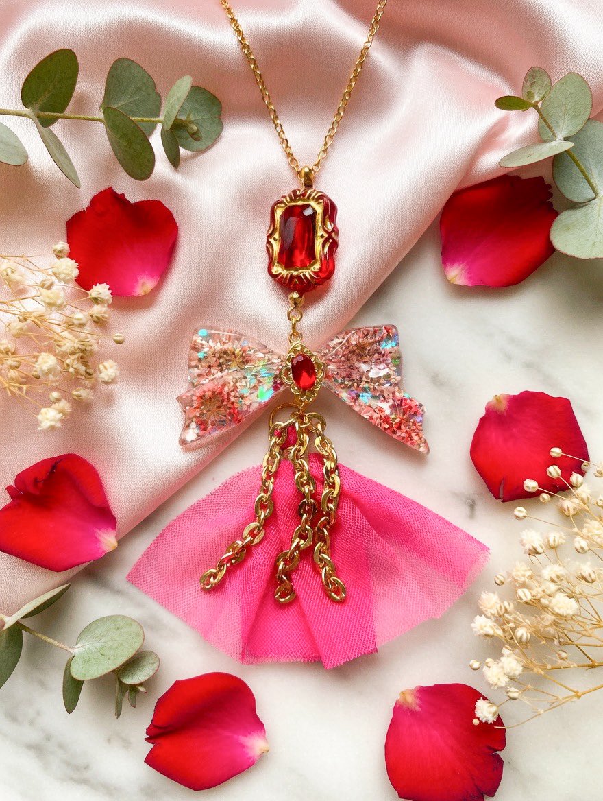 manmarushokai's tweet image. ꫛꫀꪝ✨️ 【flamingo🦩】
レースフラワーリボンロングネックレス🎀

4月14日20時販売❣️
minne↓
minne.com/items/45306027

#ハンドメイドアクセサリー
#minne_new
#handmadeaccessory
#薔薇