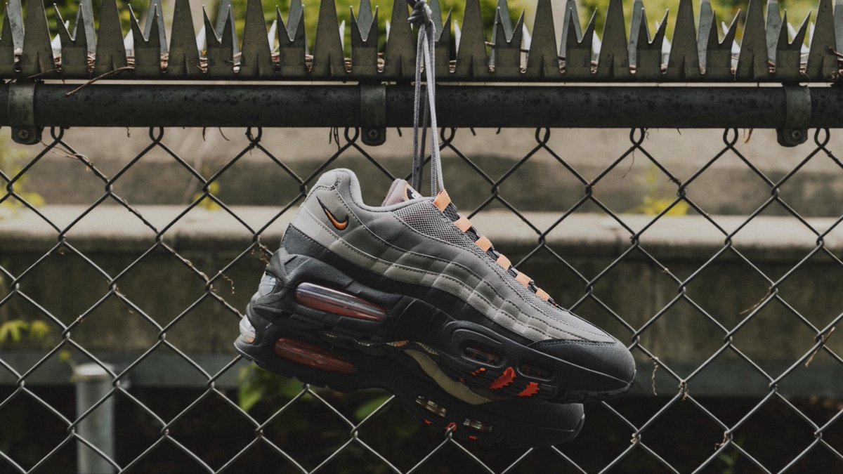 atmos_tokyo's tweet image. NIKE AIR MAX 95 BIG BUBBLE OG
“Hot Curry”

2001年に登場した"CURRY(カレー)"のサンプルモデルが登場。

抽選受付中
🔗atmos-tokyo.com/raffles/34wql3…