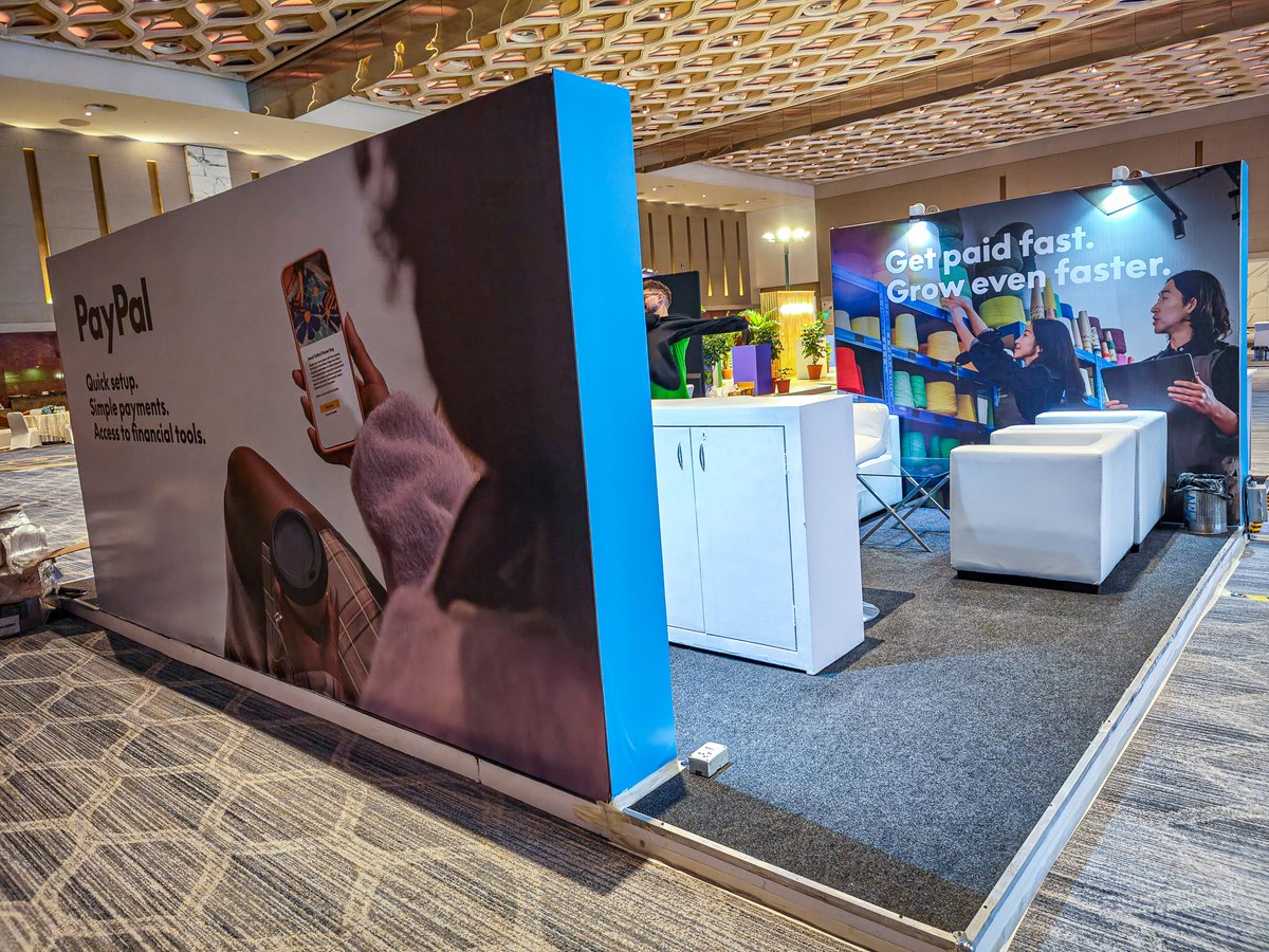 PayPal Developer tweet media