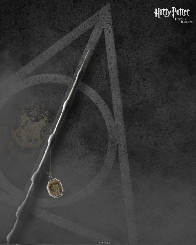 johnnackss's tweet image. Harry Potter and the DEATHLY HALLOWS 

#POSTER #harrypotter