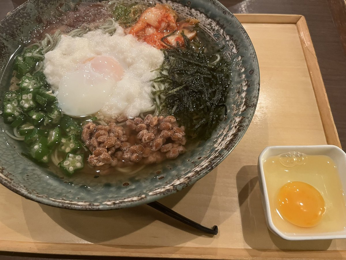 shoya_aihonten's tweet image. 4/13、こんにちは。

愛本店の翔也チャンネル、第361弾。

公開中です。

皆、見てね。

写真はダイエット中の食事です。

マルゲリータがトレンド入りしてる。
食べたい。

#愛本店の翔也チャンネル
#YouTuber

新卒が半年で20分の5しか残らなかった話 #shorts youtube.com/shorts/nbpOpbU… @YouTubeより