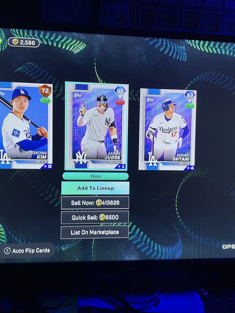 BillyQuatro's tweet photo. @JoezMcfLy Random but like anyone see this the craziest pull of all time https://t.co/EkGoW0gaik