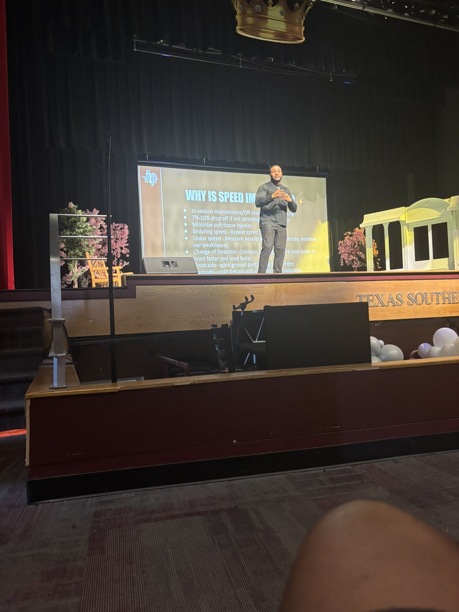 Logan Jackson☆ tweet media