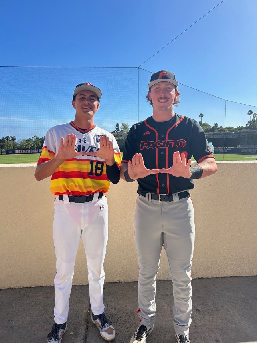angryg12's tweet photo. My boys! @jackfowler2025 with @PepperdineBASE and @Prich1001 with @PacificBaseball getting it done in Malibu. Thanks for the pics! Nice work! ⚾️🇺🇸 @NorCalU1 https://t.co/KpokHbAFzX