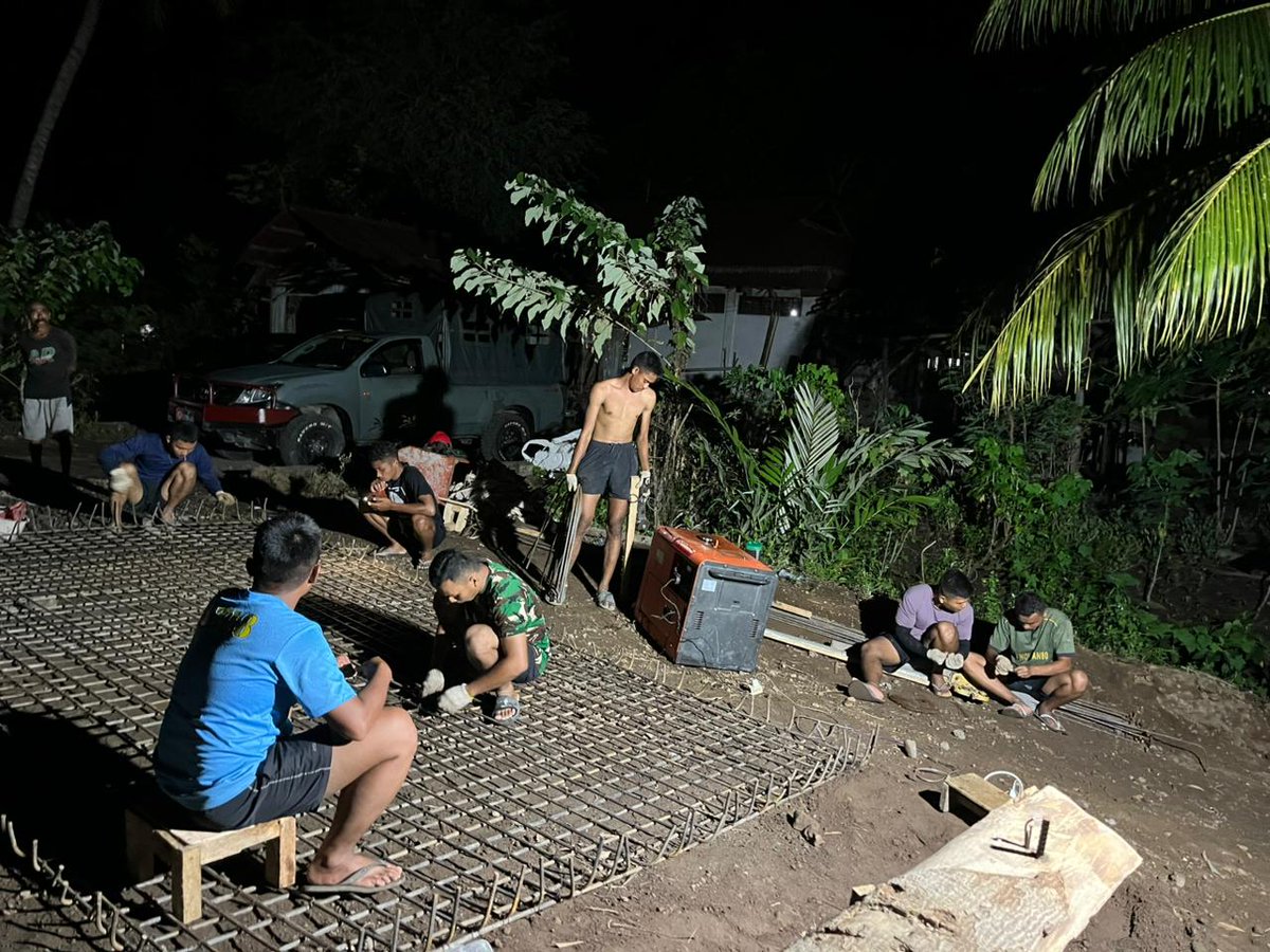 Kodam9Udayana's tweet image. Progres Jembatan Gantung Garuda di Nagekeo Capai 10 Persen, Kodim 1625/Ngada Terus Percepat Pembangunan

#JembatanGaruda #Kodim1625Ngada #PembangunanDesa #NTTMaju #KonektivitasWilayah