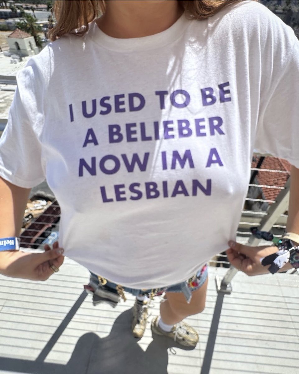 .<a href="/itsyoungmiko/">it’s baby miko 💗</a>