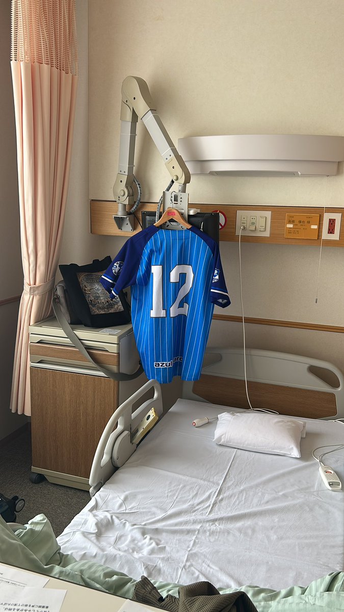 たかはし tweet media