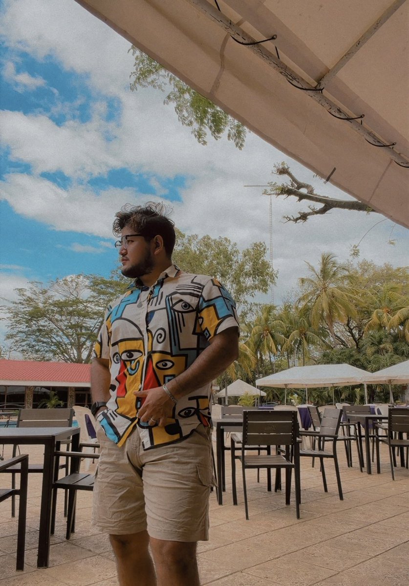 Dylan_AceroA's tweet image. Un oso en verano 💫 #osos #verano