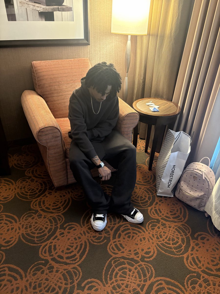 LifeOfWizzy_'s tweet photo. January https://t.co/17QR74suDO