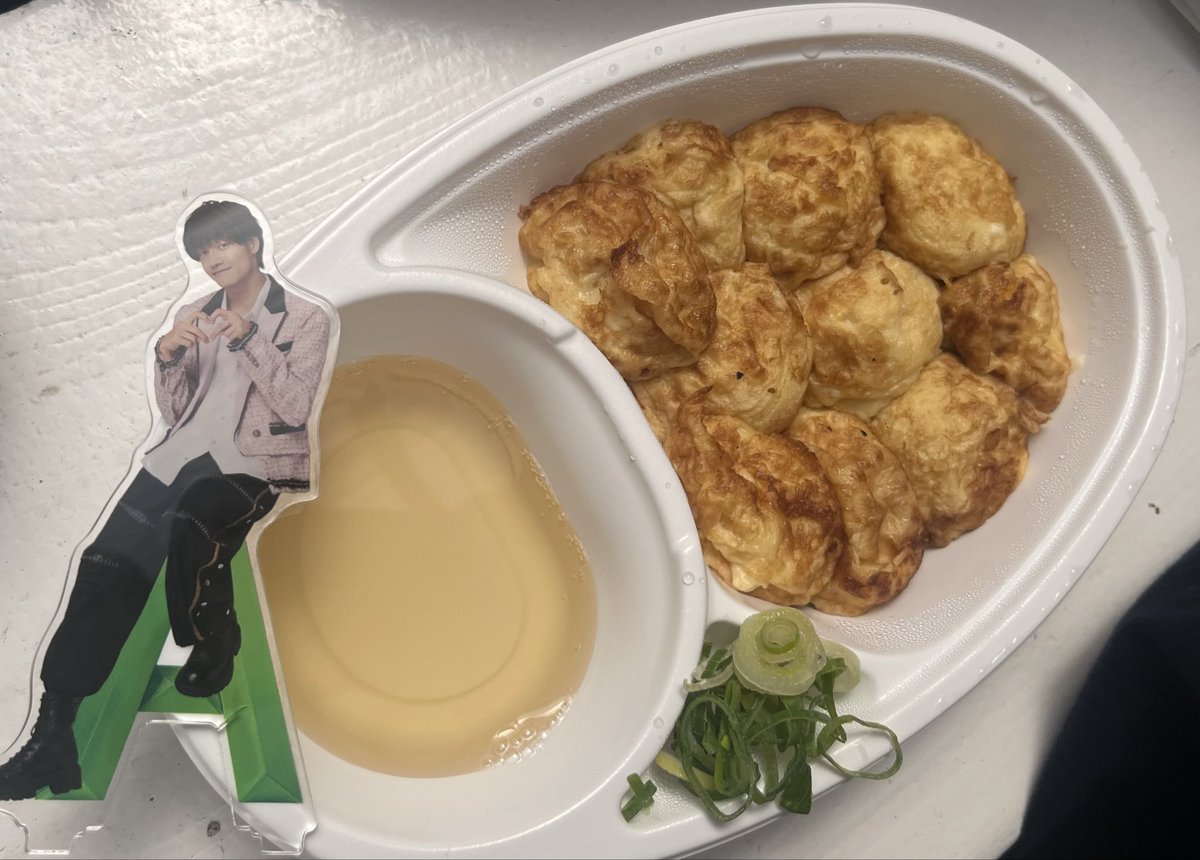 うまさや tweet media