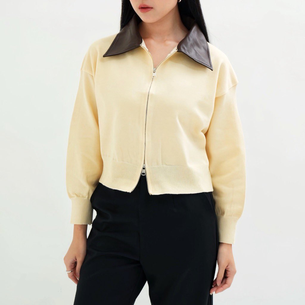 hudsnpl's tweet photo. jujur ga ekspek BRAND LOCAL sudah sebagus ini produknya😭😭

buat kalian yang lgi cari outer LUCU dan GONG bgt kualitasnyaa, apalagi buat cewe cewe ku rekomendasiin outer yang GONG dan LUCU-LUCU✨✨ https://t.co/toMTt5mnLt