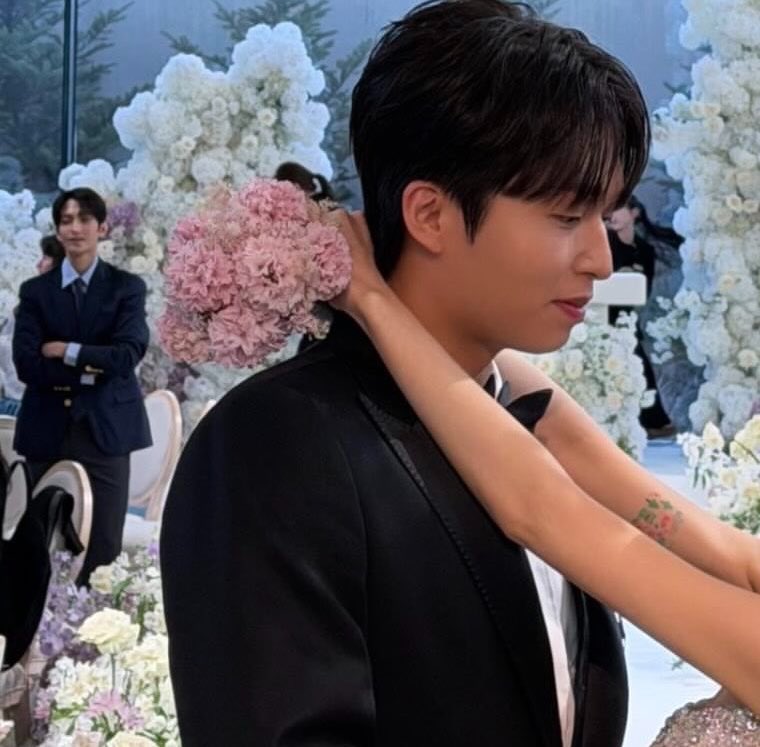 shiye, rest. tweet media