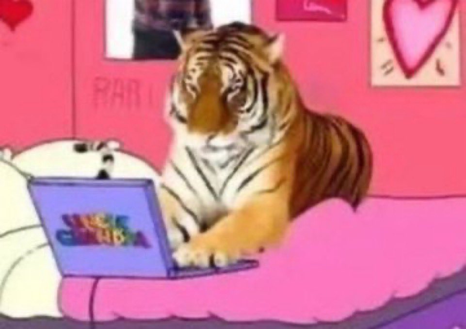 viciada em (m)amar tweet media