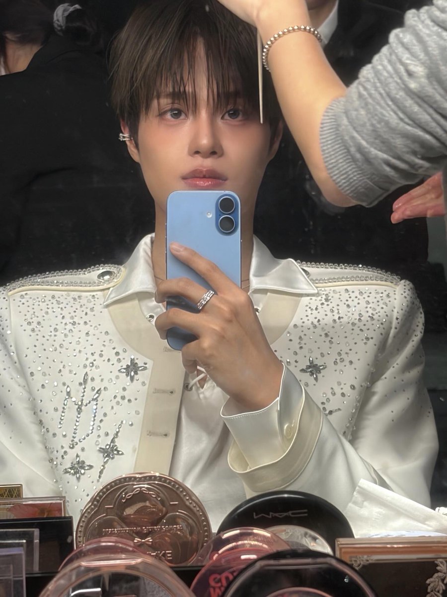 무* ੈ⭐ tweet media