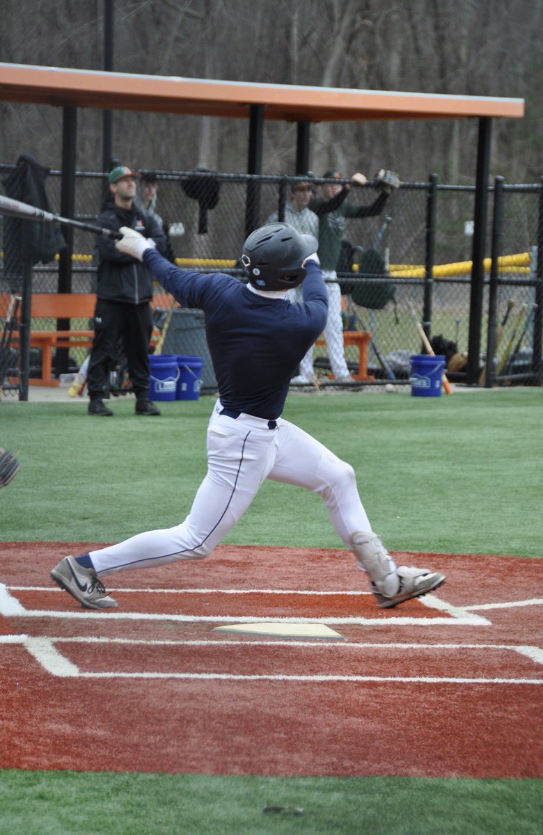 FHSCoachZBrown's tweet image. 🚨 Franklin HS ⚾️ Player Spotlight 🚨 

FHS’26 Captain OF Sean Kryzak (@sean_kryzak) came up with clutch hits last week! Versus North Attleboro Sean had a monster 2-run double in a 3-2 win. And then Sean had a 2-run single in a 5-4 win vs Foxboro! Congrats, Sean!

#PantherPride