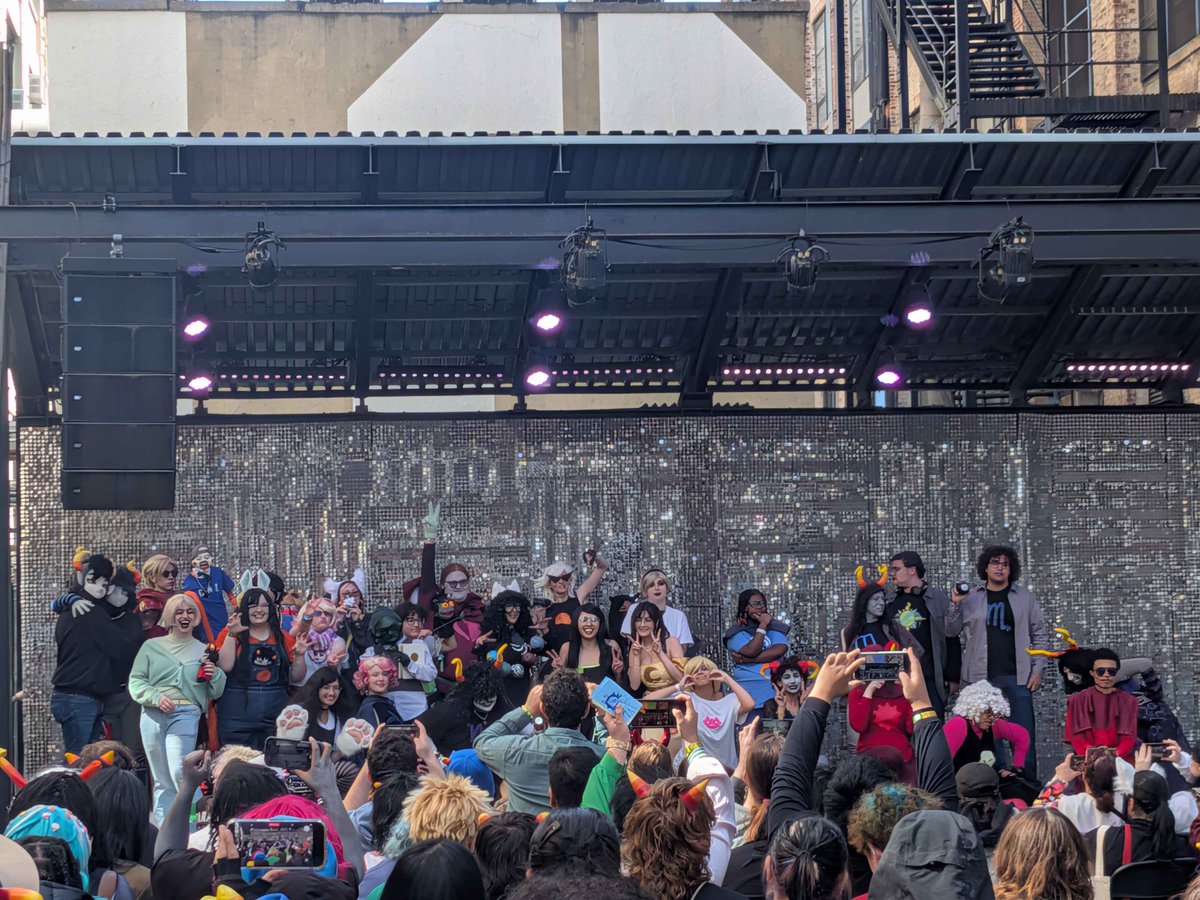 jackie/catherine tweet media