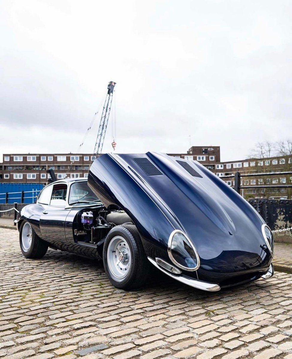 Retromania4ever's tweet image. 🇬🇧 #Jaguar E-Type Sport GT widebody 4.7